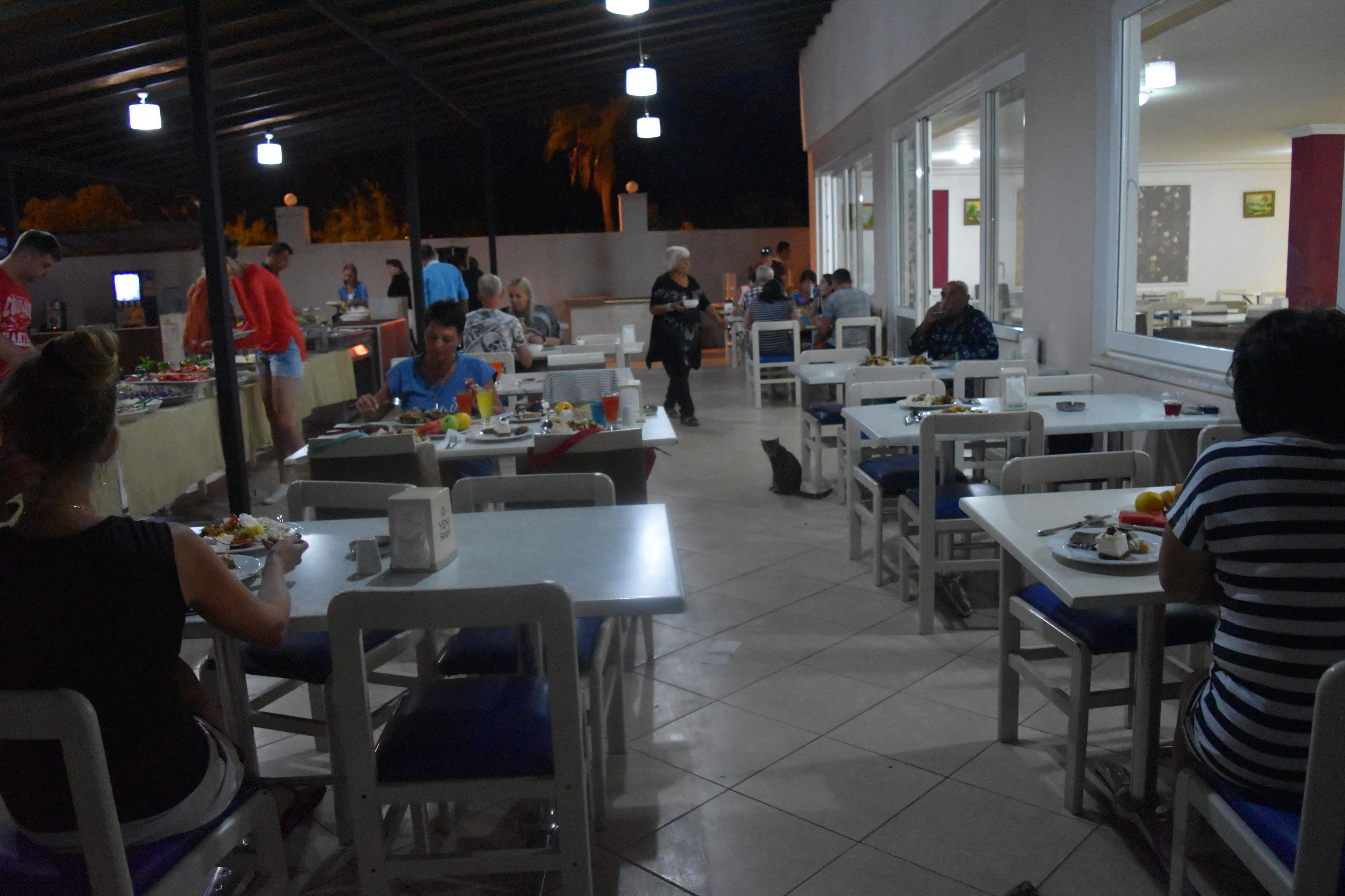 קמר Ares Hotel מראה חיצוני תמונה