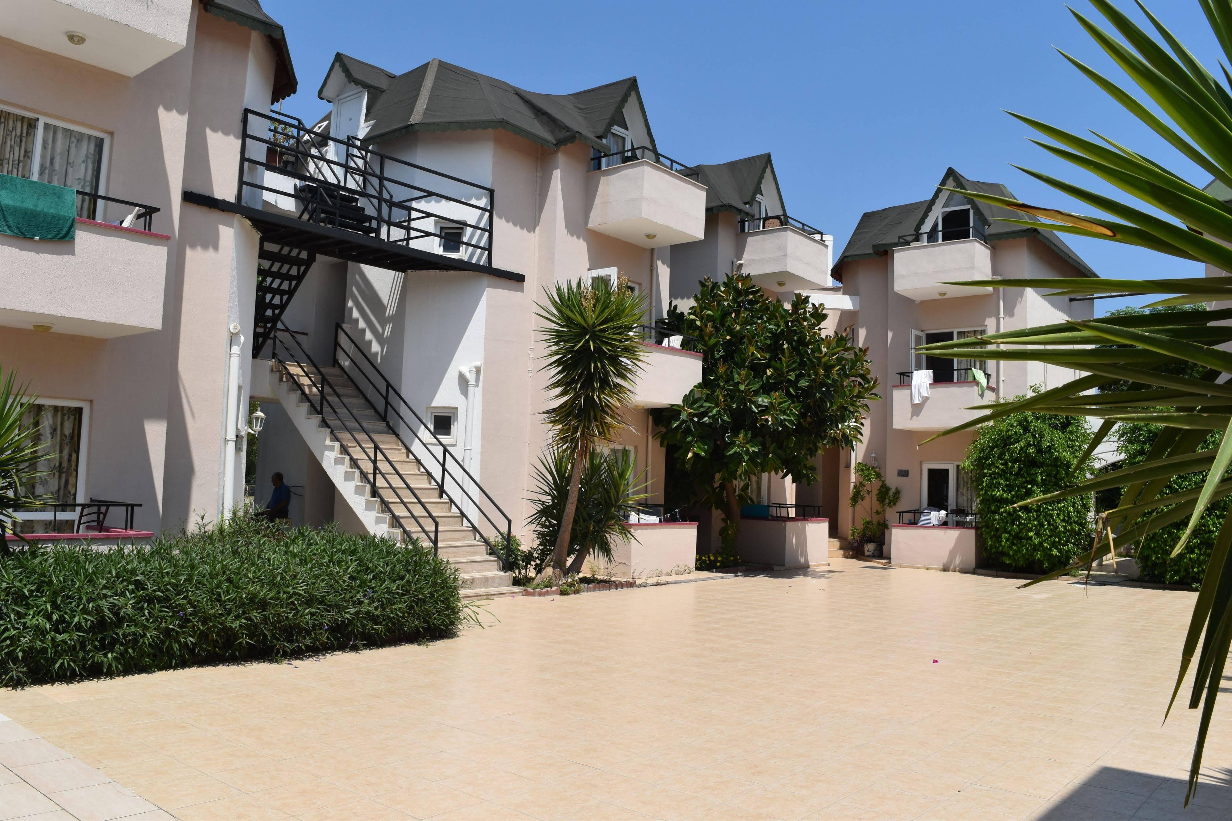 קמר Ares Hotel מראה חיצוני תמונה