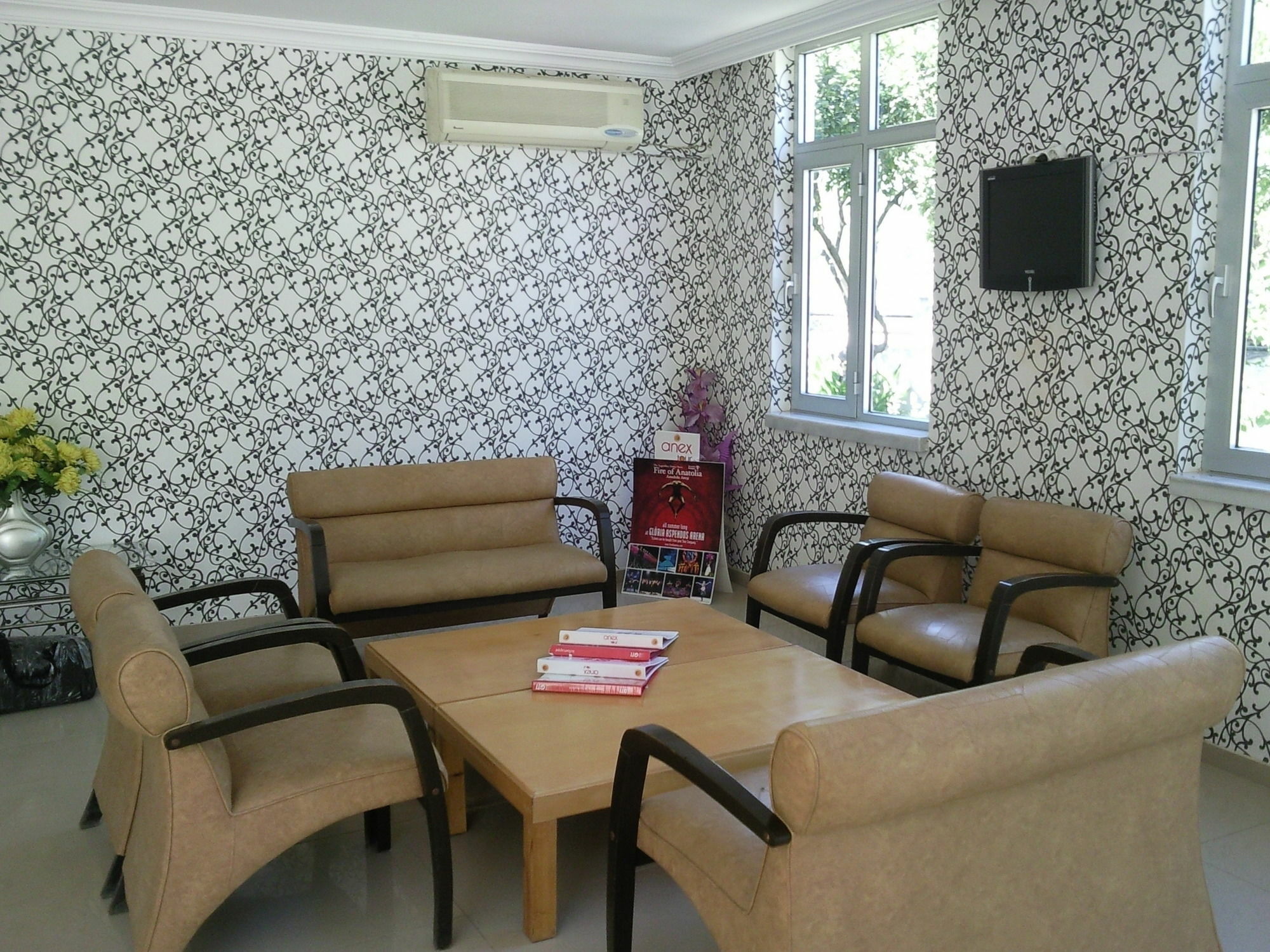 קמר Ares Hotel מראה חיצוני תמונה